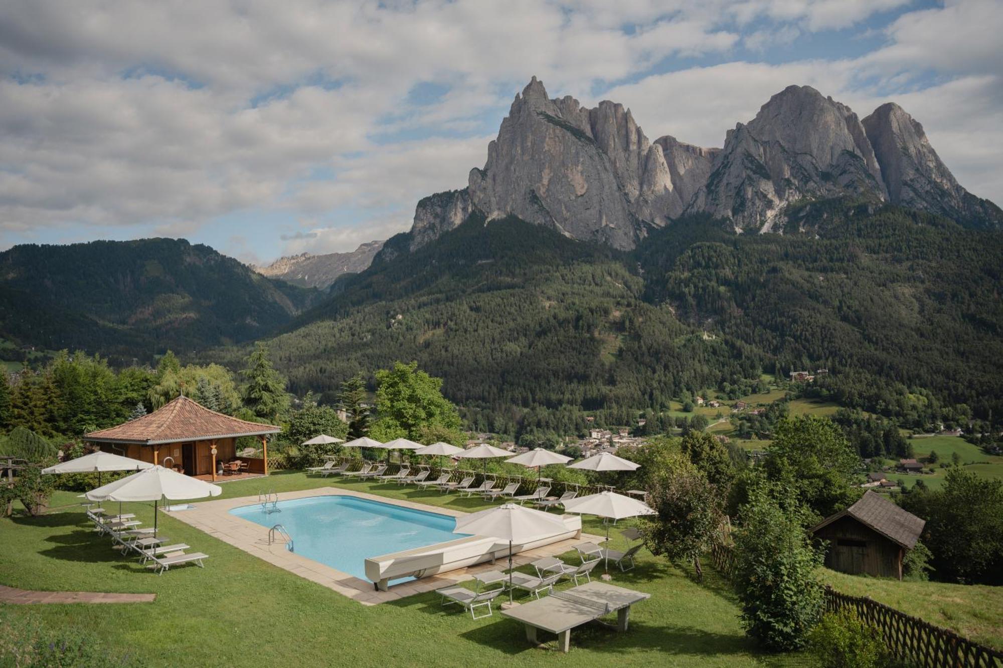 Mirabell Alpine Garden Resort & Spa Siusi Esterno foto