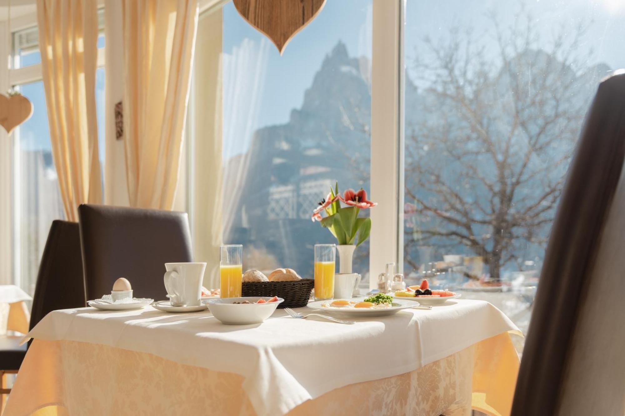 Mirabell Alpine Garden Resort & Spa Siusi Esterno foto